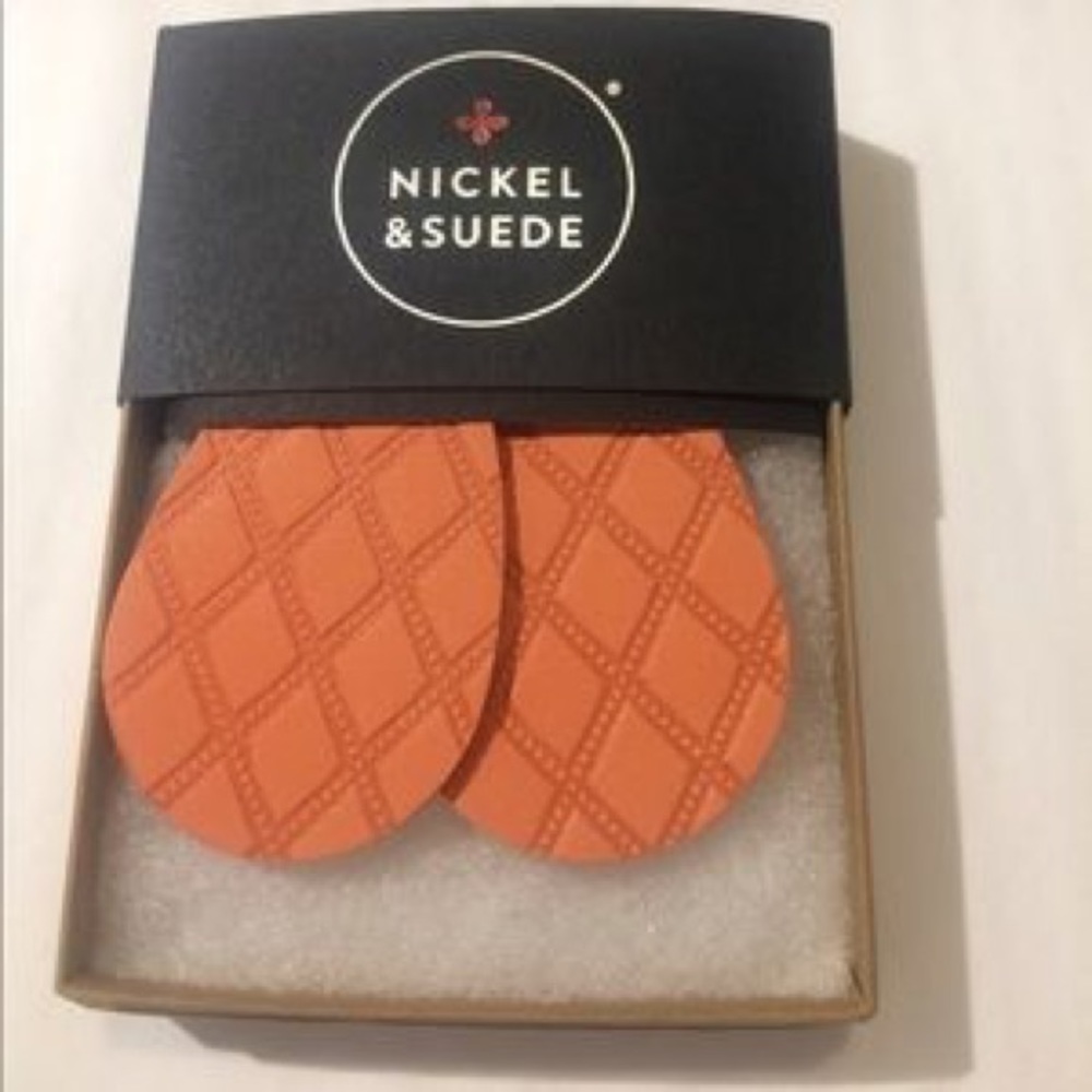 Nickel and Suede - Coral Mosaic